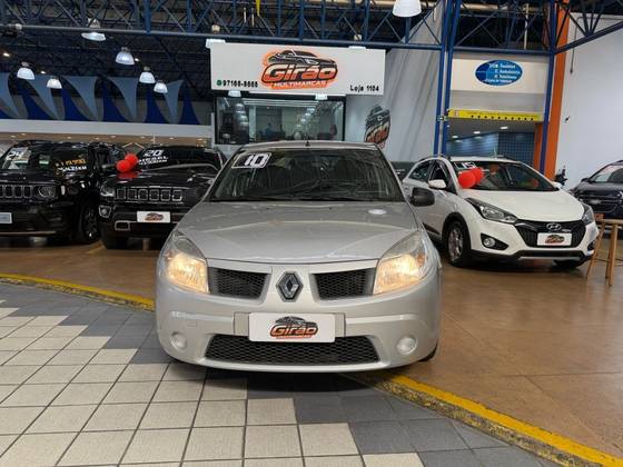 RENAULT SANDERO 1.0 EXPRESSION 16V FLEX 4P MANUAL RENAULT SANDERO 1.0 EXPRESSION 16V FLEX 4P MANUAL